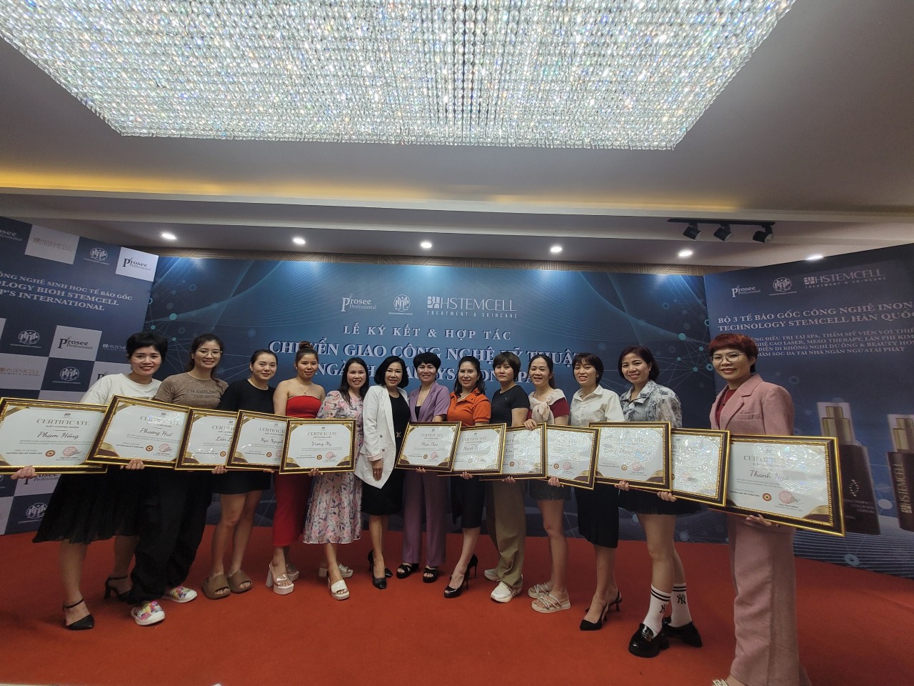 Chuyên Gia Ngân Hà Training chuyển giao Công Nghệ Tế Bào Sinh Học Bioh Stemcell chuỗi hệ thống tập đoàn DMC